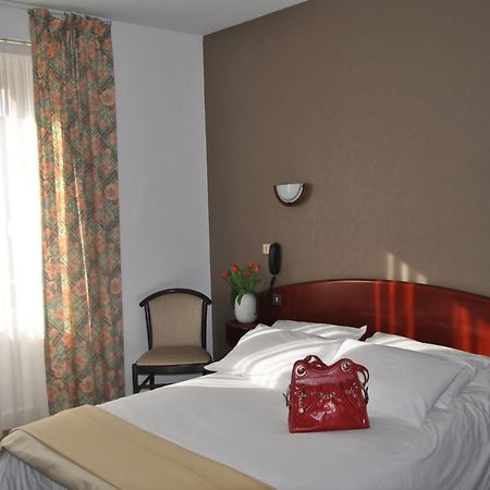 Hotel Le Ty-Lann Saint-Avé المظهر الخارجي الصورة