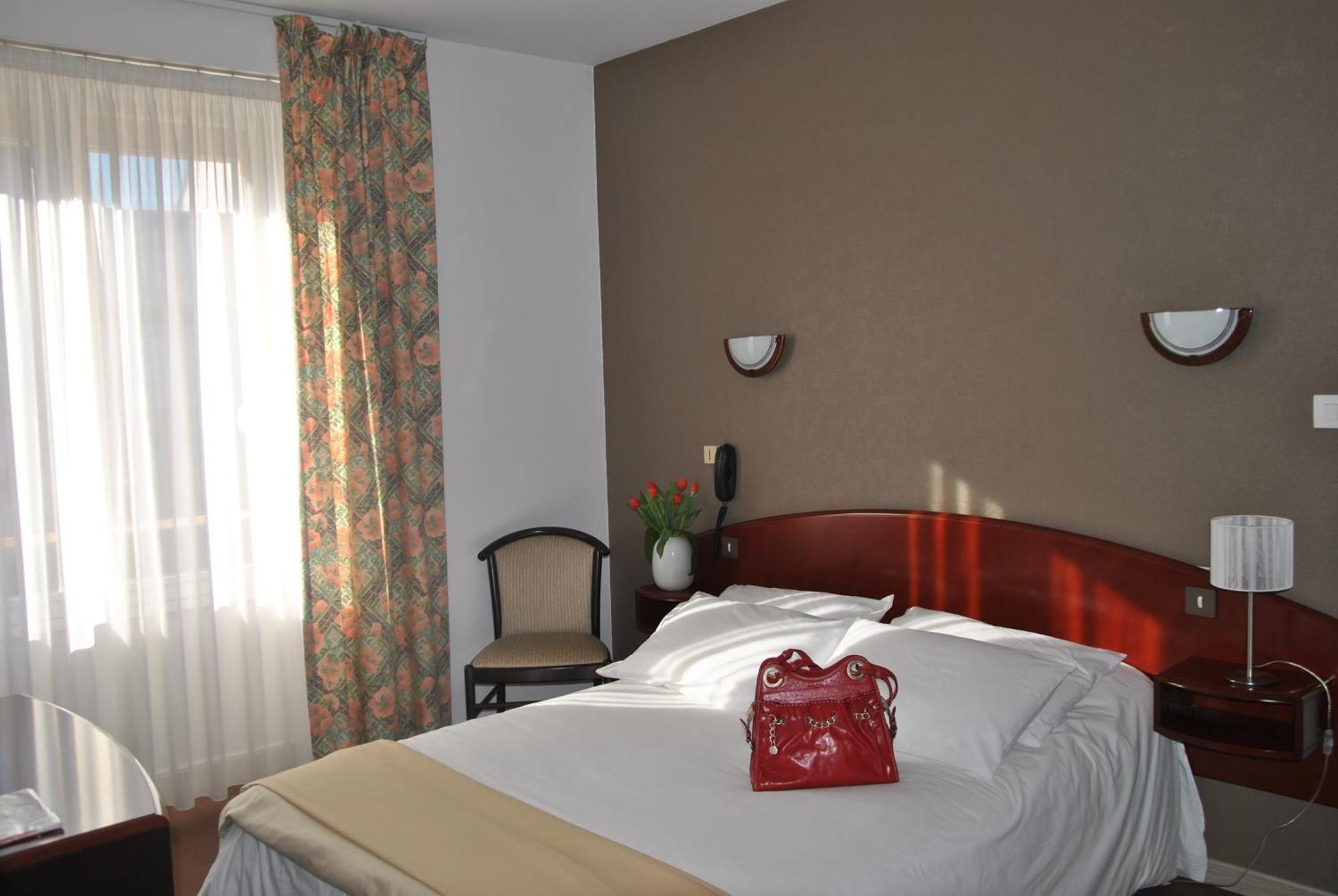 Hotel Le Ty-Lann Saint-Avé المظهر الخارجي الصورة