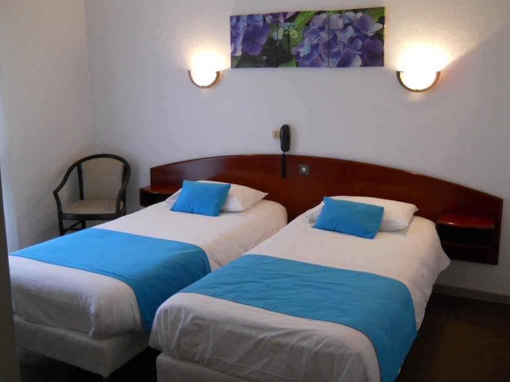 Hotel Le Ty-Lann Saint-Avé المظهر الخارجي الصورة
